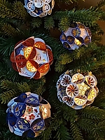 Imari kerstballen Piet design