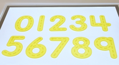 Siliconen vormen gele cijfers