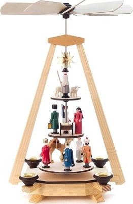 Pyramide met kerststal 3 lagen